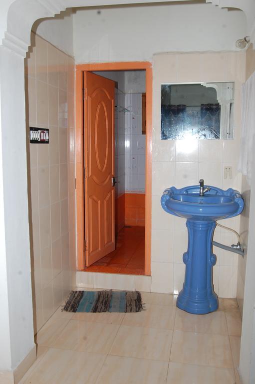 Rainbow Guest House Tiruvannamalai Ruang foto