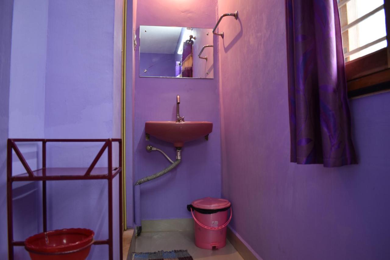 Rainbow Guest House Tiruvannamalai Bagian luar foto